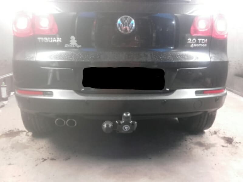 Tiguan With Tow-Trust Towbar